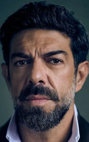 Фотография актёра Пьерфранческо Фавино