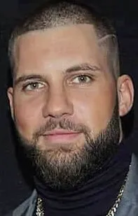 Фотография актёра Флориан Мунтяну