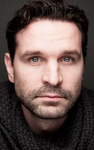 Фотография актёра Виктор Добронравов