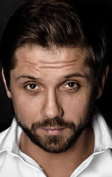 Фотография актёра Роман Маякин