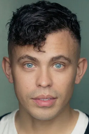 Фотография актёра Аарон Хеффернан