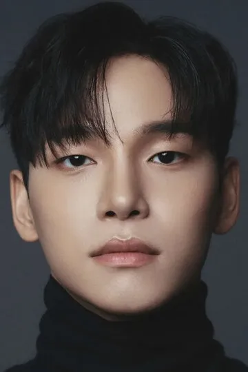 Фотография актёра Пэ Юн-гю