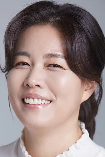 Фотография актёра Ким Джон-ён