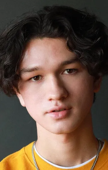 Фотография актёра Чарли Бушнелл