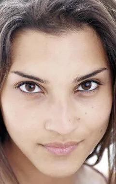 Фотография актёра Эмбер Роуз Рева