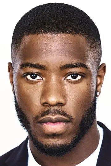 Фотография актёра Джарретт Остин Браун