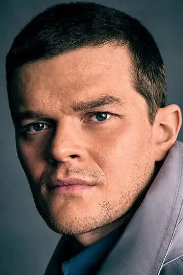 Фотография актёра Роберт Арамайо